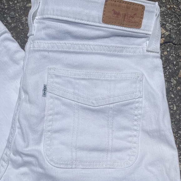 White Jean Levi’s cropped capris women’s size M 8 pants y2k - Picture 2 of 5